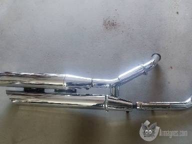 suzuki vl800 gyári kipufogó. apróhirdetés képe