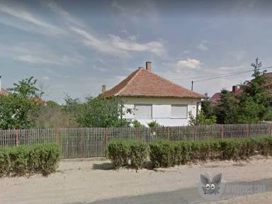 Családi ház Eladó! apróhirdetés képe
