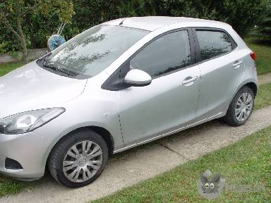 Mazda 2  apróhirdetés képe