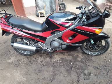 Kawasaki zzr 500 apróhirdetés képe