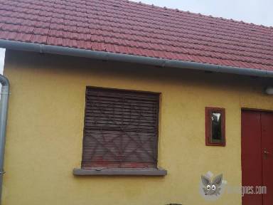 Somlo hegyen pince elado apróhirdetés képe