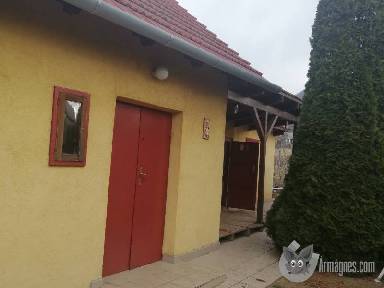 Somlo hegyen pince elado apróhirdetés képe