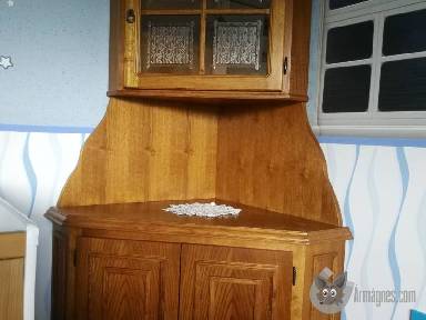 Vitrines sarokszekrény jó állapotban eladó  apróhirdetés feladás eladás