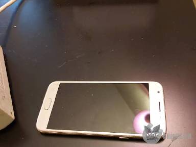 samsung galaxy j3  apróhirdetés képe