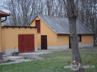 2 szobás családiház Tasson apróhirdetés képe