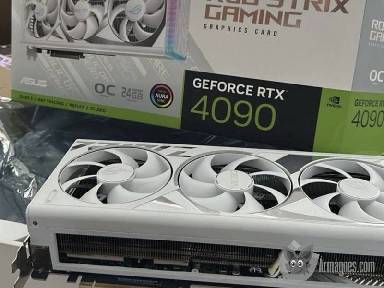Nvidia GeForce RTX 4090 Founders Edition 800 24GB 899$ apróhirdetés képe