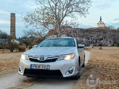 Toyota eladó  apróhirdetés feladás eladás
