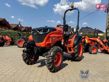 Eladó új ACE VEER 3000 25 LE-s kistraktor apróhirdetés képe