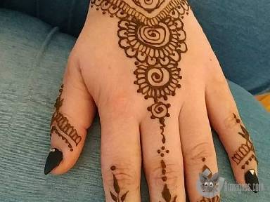Henna testfestés apróhirdetés képe