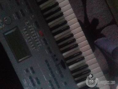 Korg is 40.-es szintetizátor apróhirdetés képe